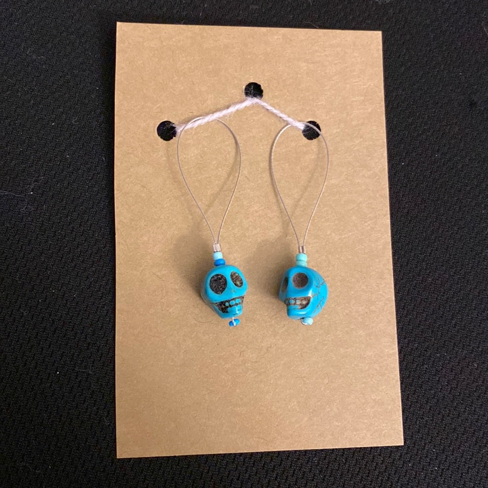 SKULL Stitch markers